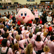 Illustration for article titled 536 People Set The World Record For Blowing Gum Bubbles